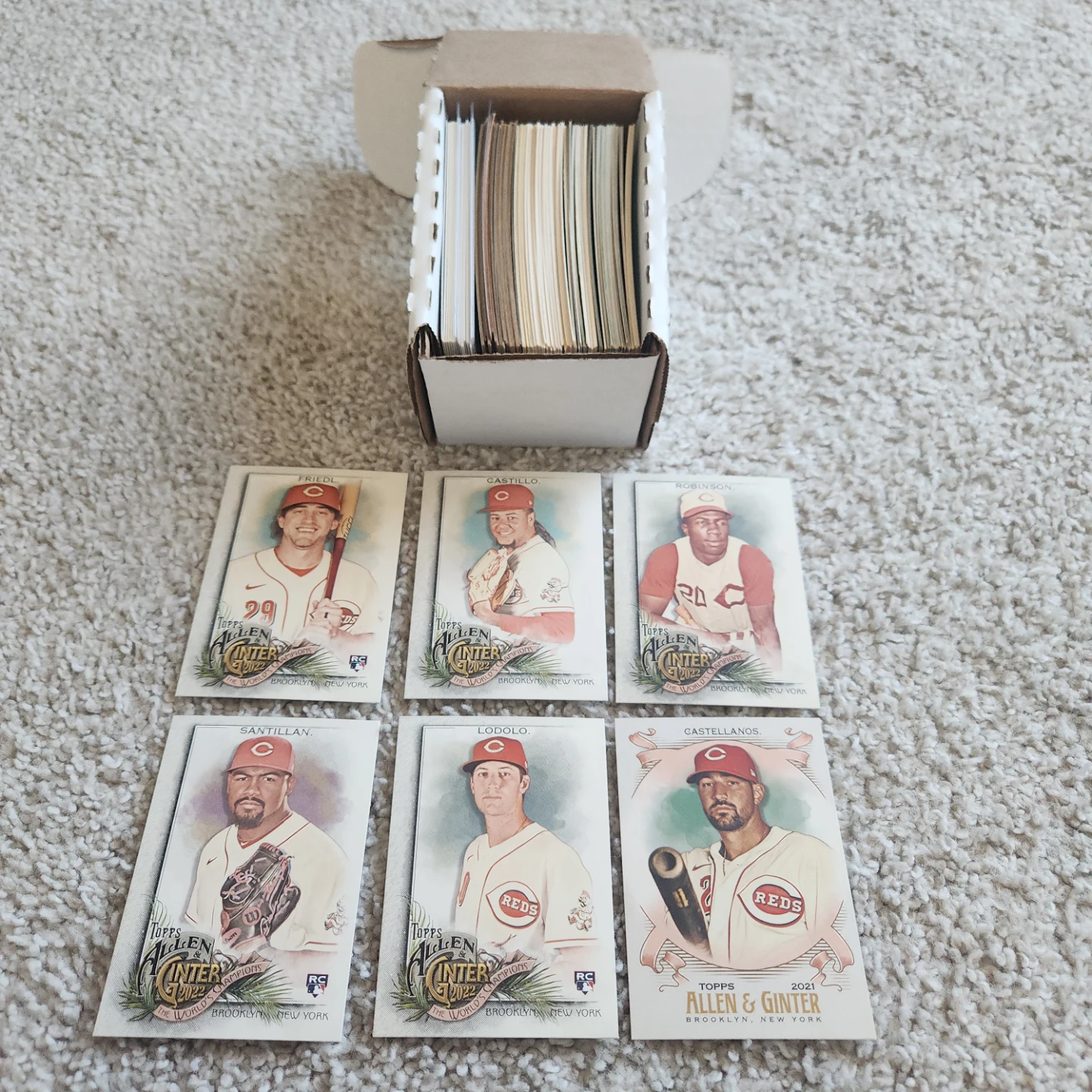 Cincinnati Reds, 100 Baseball Cards Team lot - photo 2