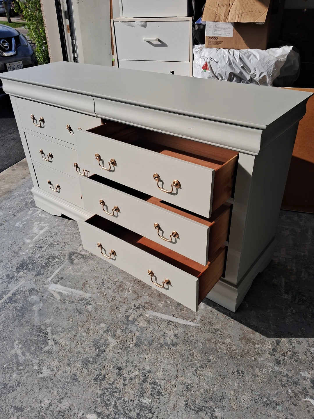 Grey 7-Drawer Dresser with Brass Hardware - photo 3
