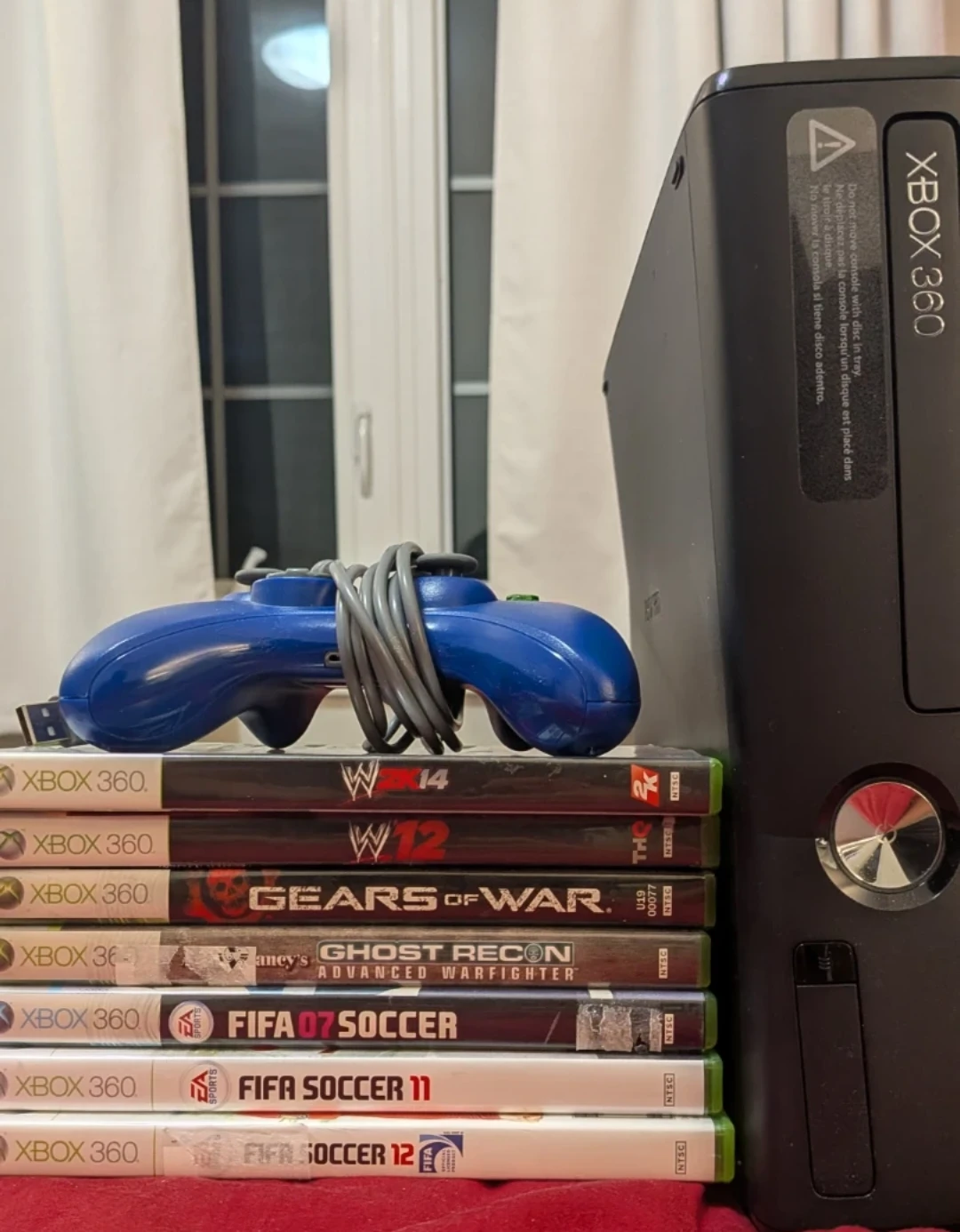 Xbox 360 4 GB + Games For Sale - photo 2