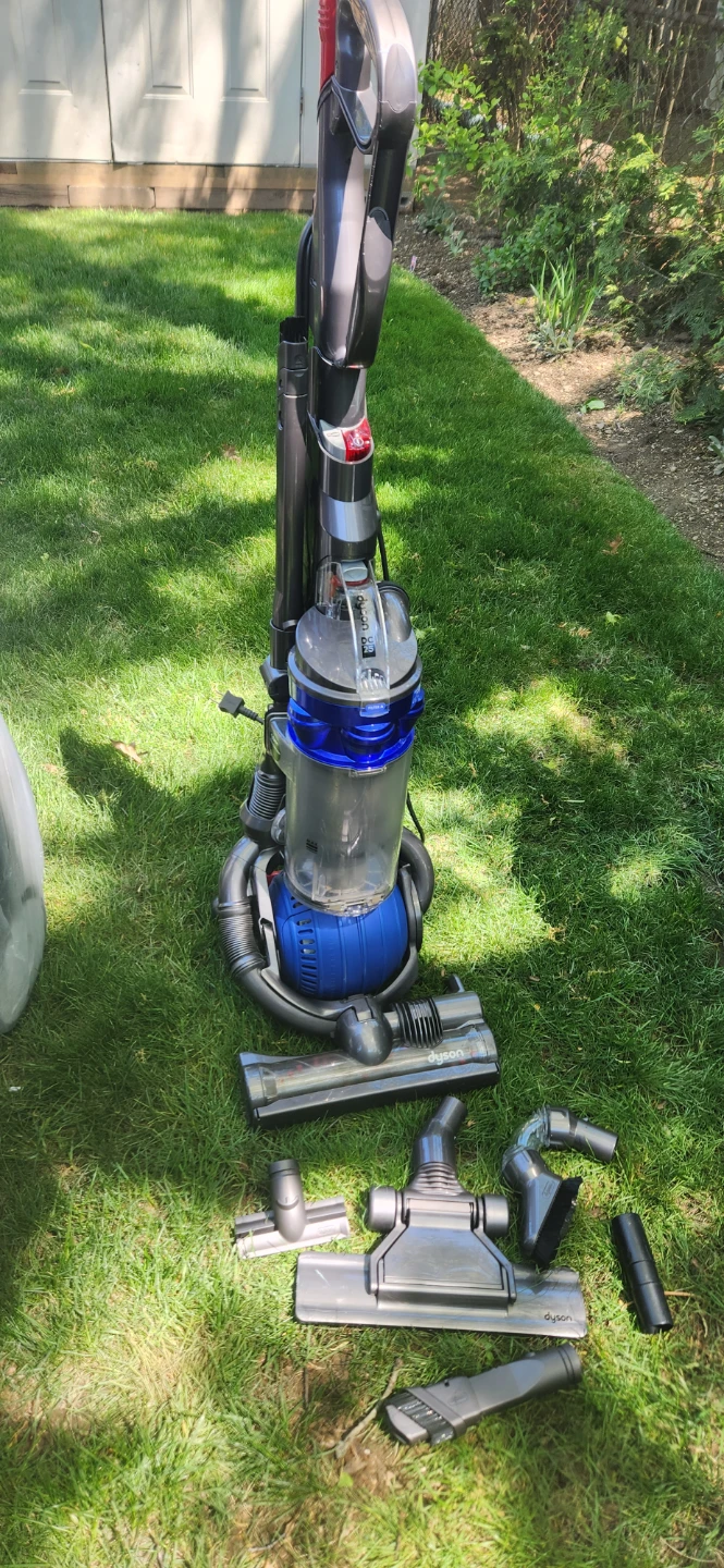 Dyson Ball Animal 2 Vacuum Cleaner with Attachments - photo 3