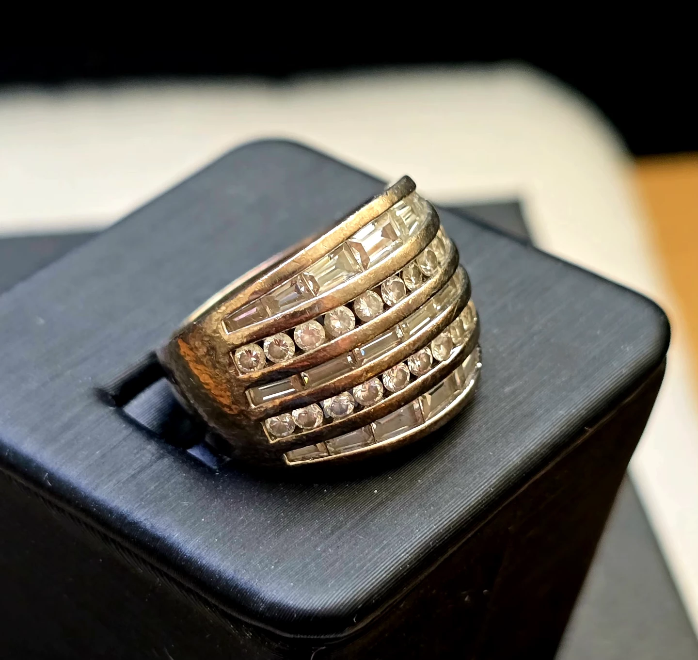 Beautiful 925 Silver ring with CZ stones sale - photo 3