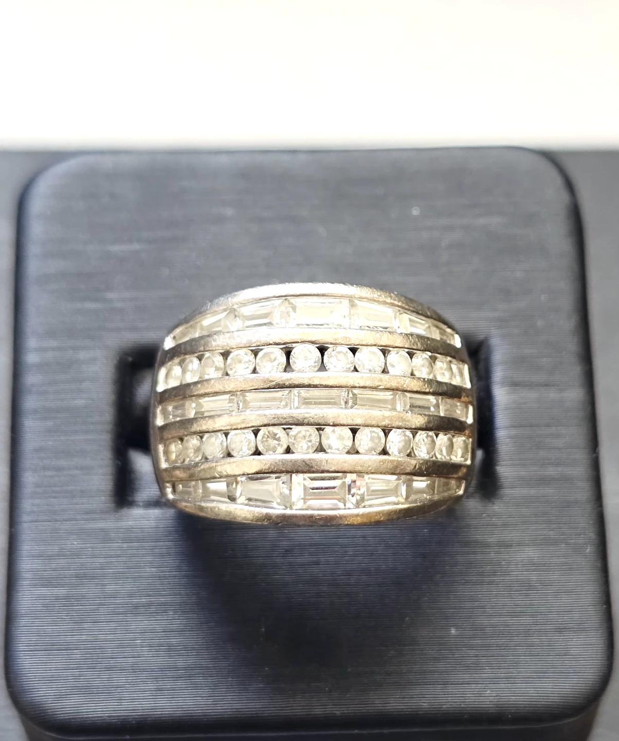 Beautiful 925 Silver ring with CZ stones sale - photo 5