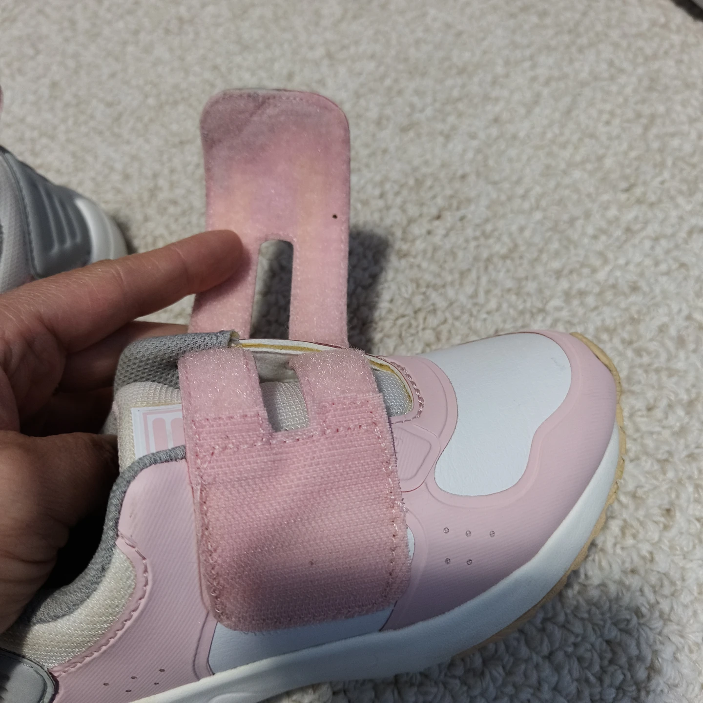 Fila Kids Pink Sneakers Size 11 - photo 4