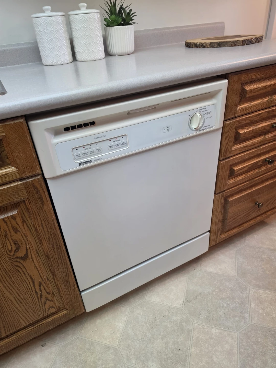 Whirlpool Dishwasher