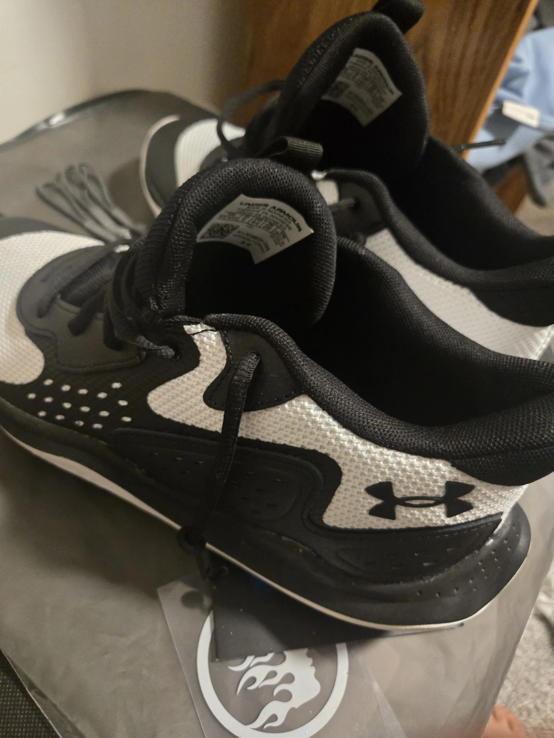 Under Armour FIU Basketball Shoes Size 10 Men's - photo 4
