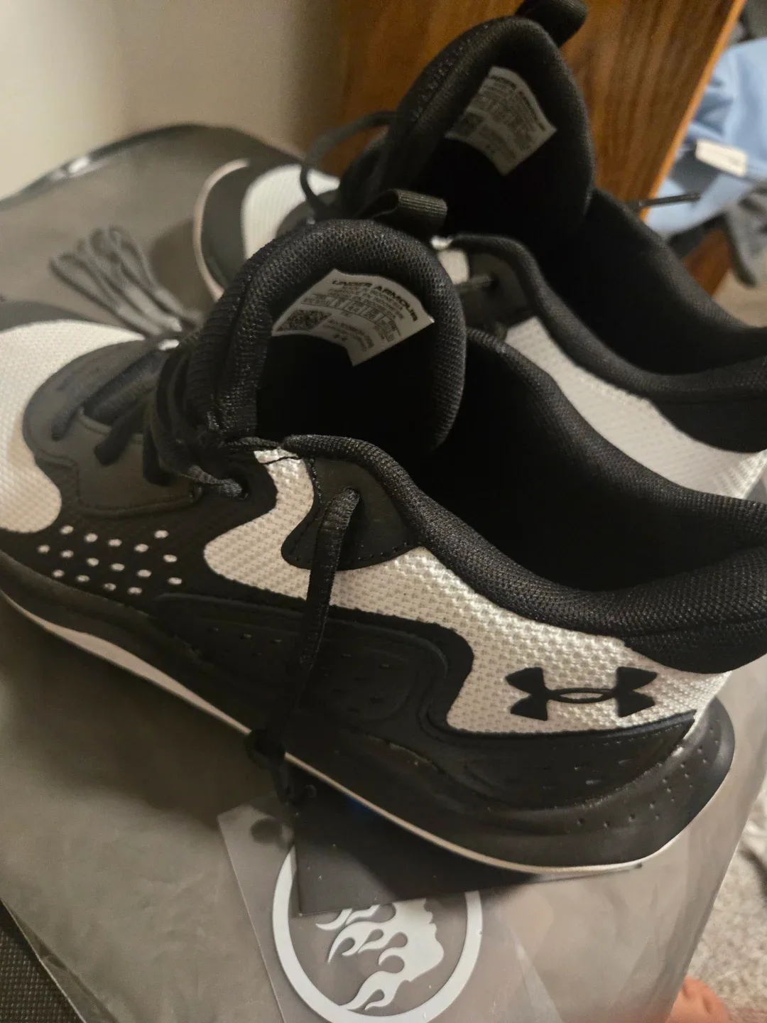 Under Armour FIU Basketball Shoes Size 10 Men's - photo 4