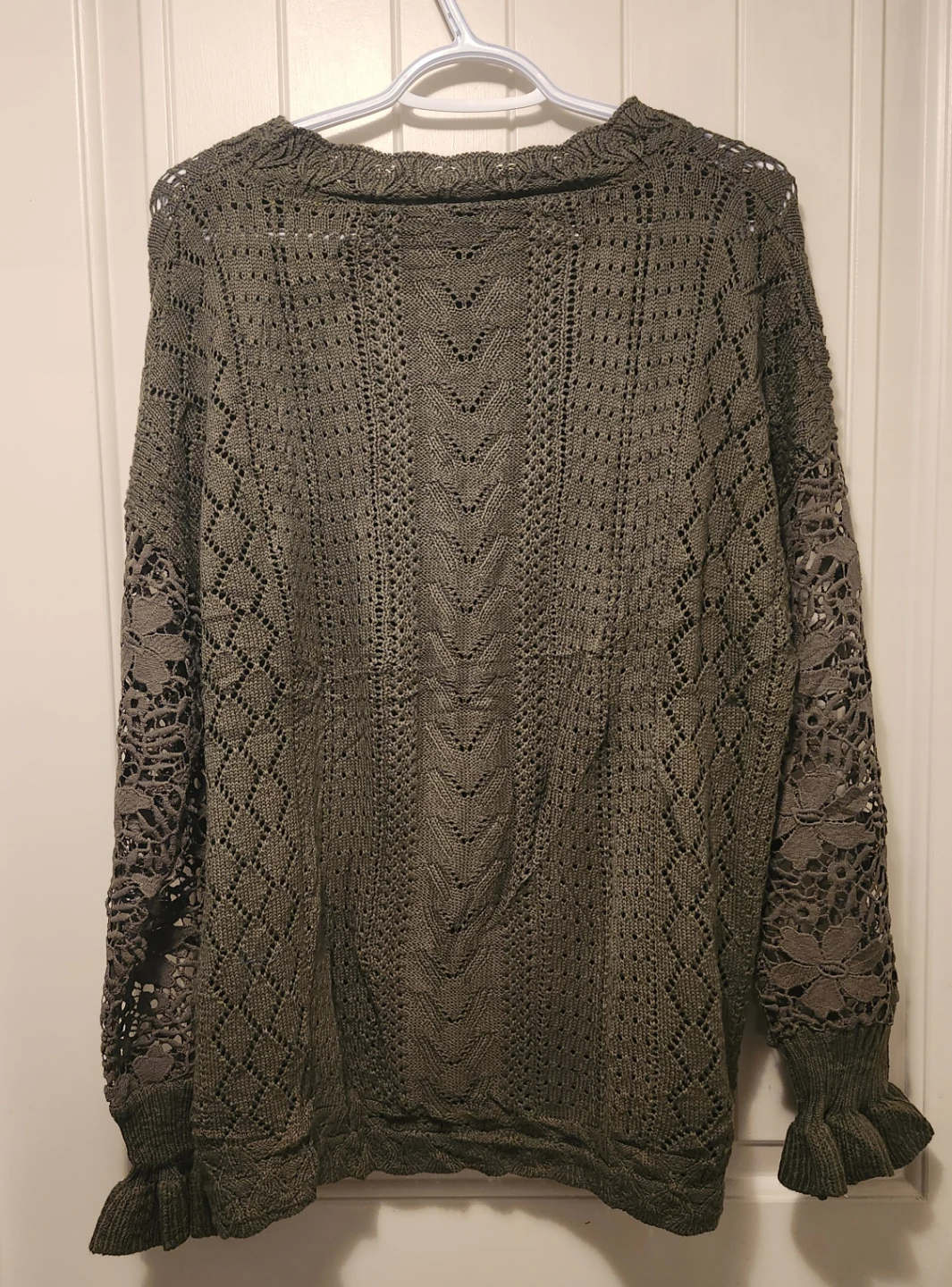 Women's Green Lace Sleeve Sweater - Size L