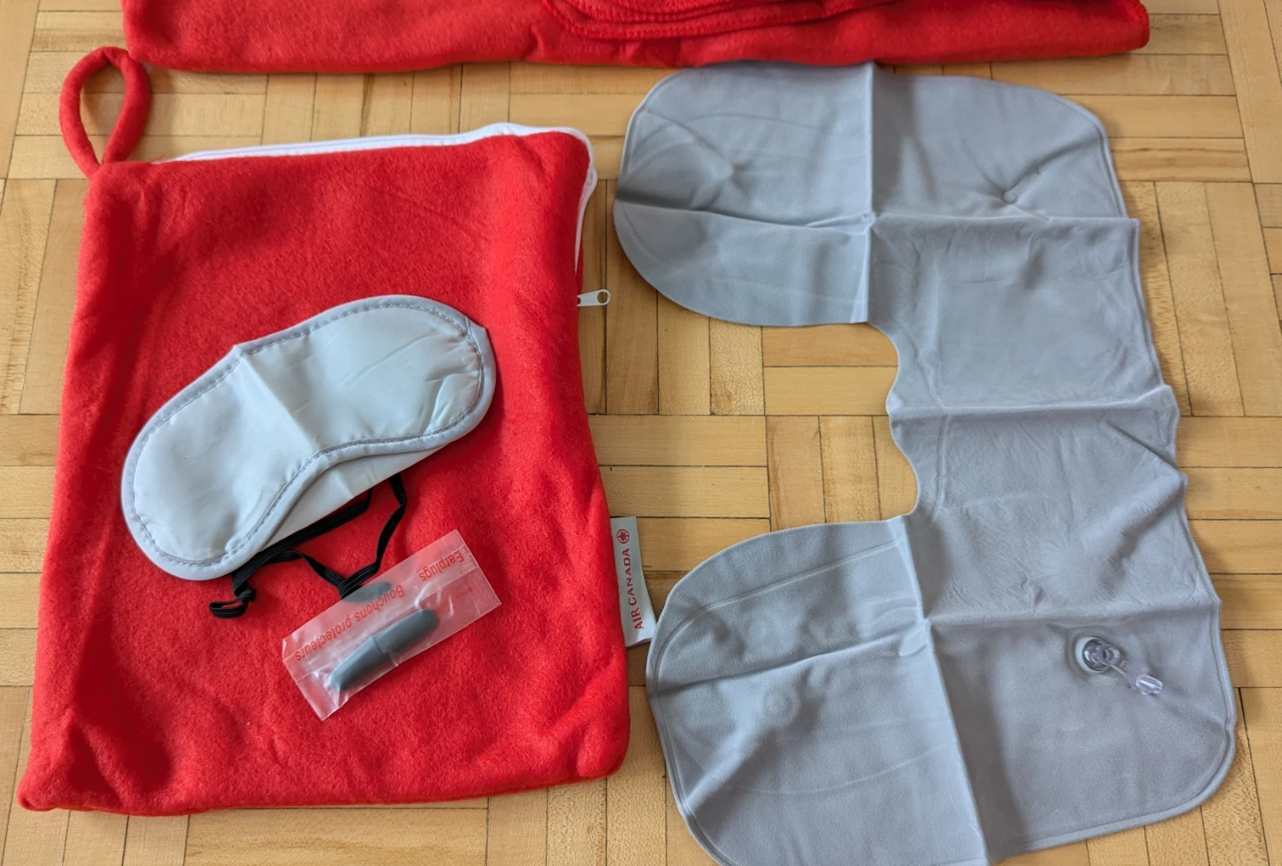 NEW Air Canada Travel Airplane Kit Blanket inflatable pillow - photo 3