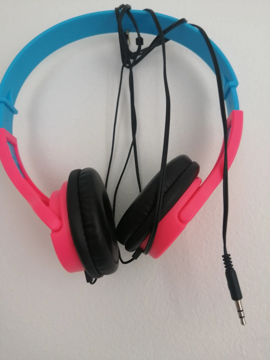 Headphones