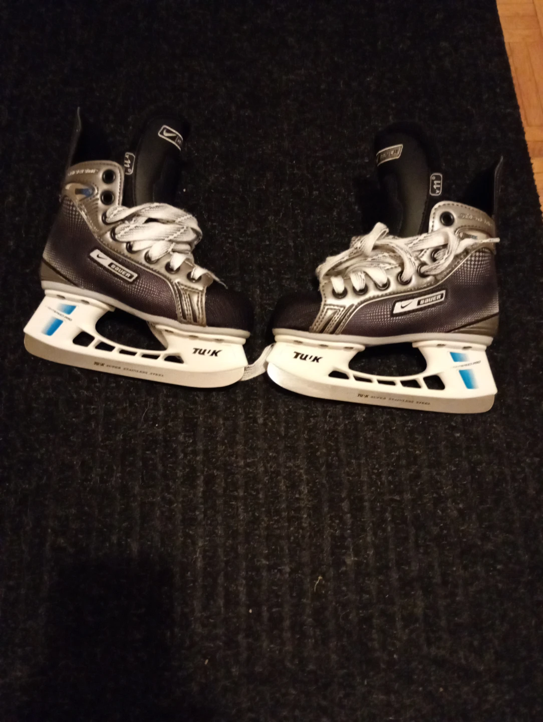Bauer Hockey Skates