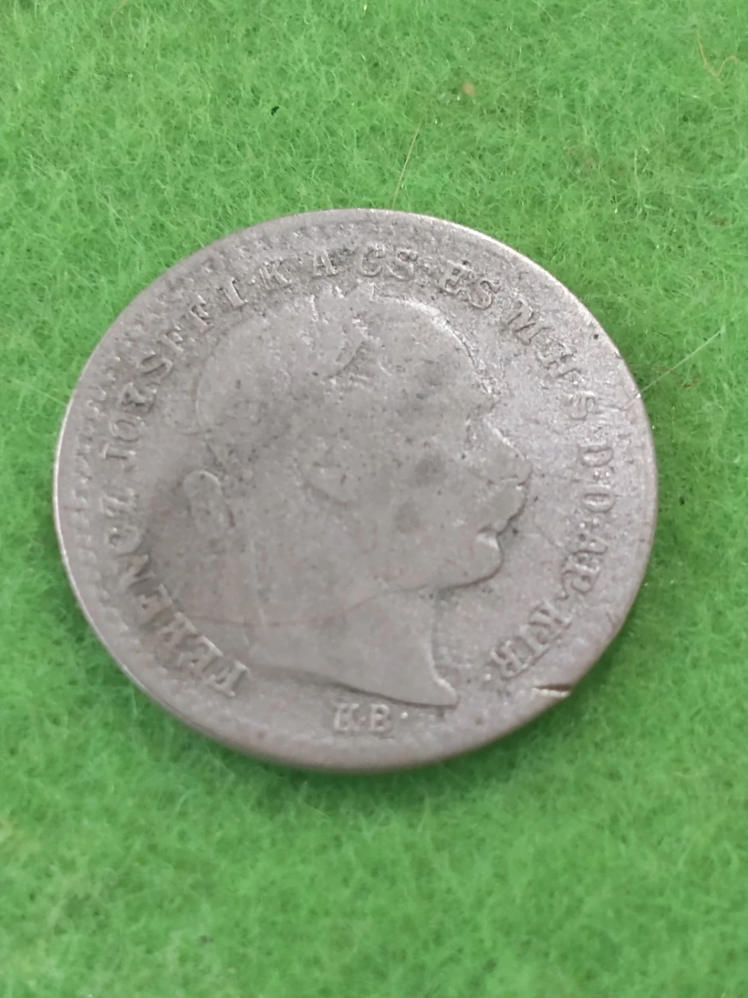 Lovely 1870 Hungary 10 krajczar .400 silver KM #451 - photo 3