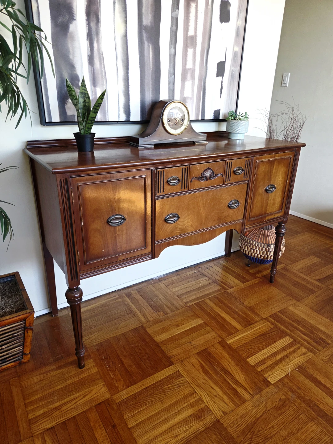 Antique Federal Design Solid Mahogany Buffet - photo 4