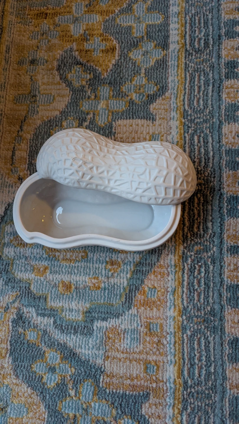CB2 White Peanut Shaped Ceramic Dish with Lid - photo 2
