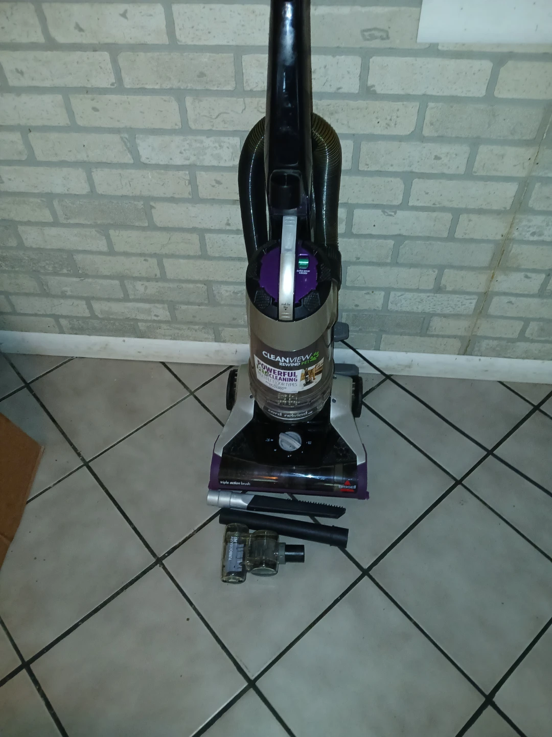 Vacuum cleener - photo 3