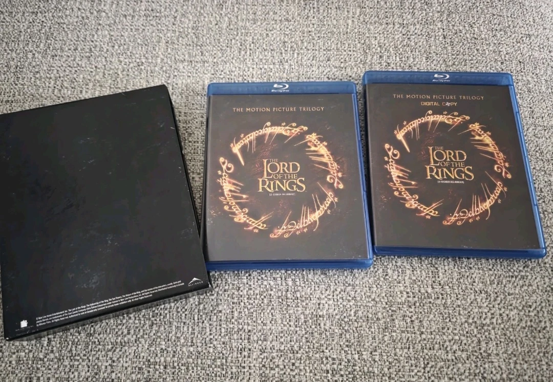 The Lord of the Rings Motion Picture Trilogy Blu-ray - photo 2