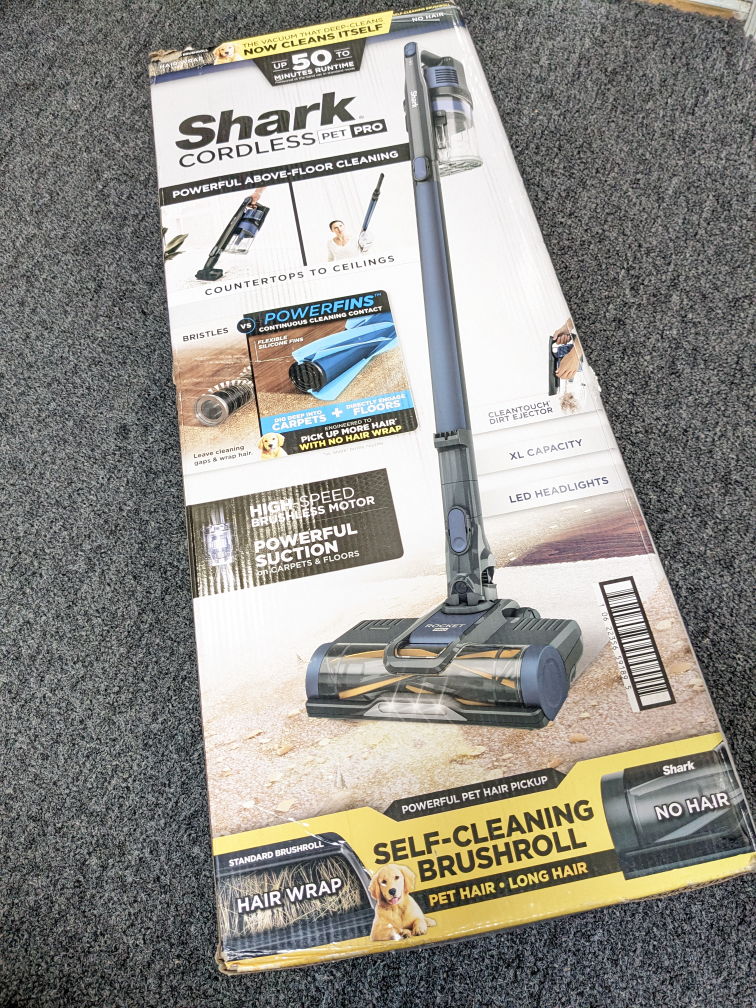 SHARK Pet-Pro Cordless Multi-Surface Stick Vacuum Cleaner