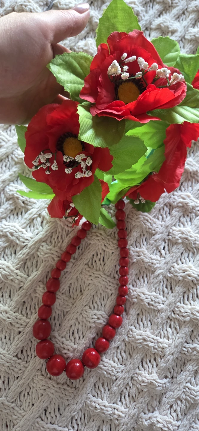 Ukrainian Red Bead Necklace with Floral wreath - photo 2