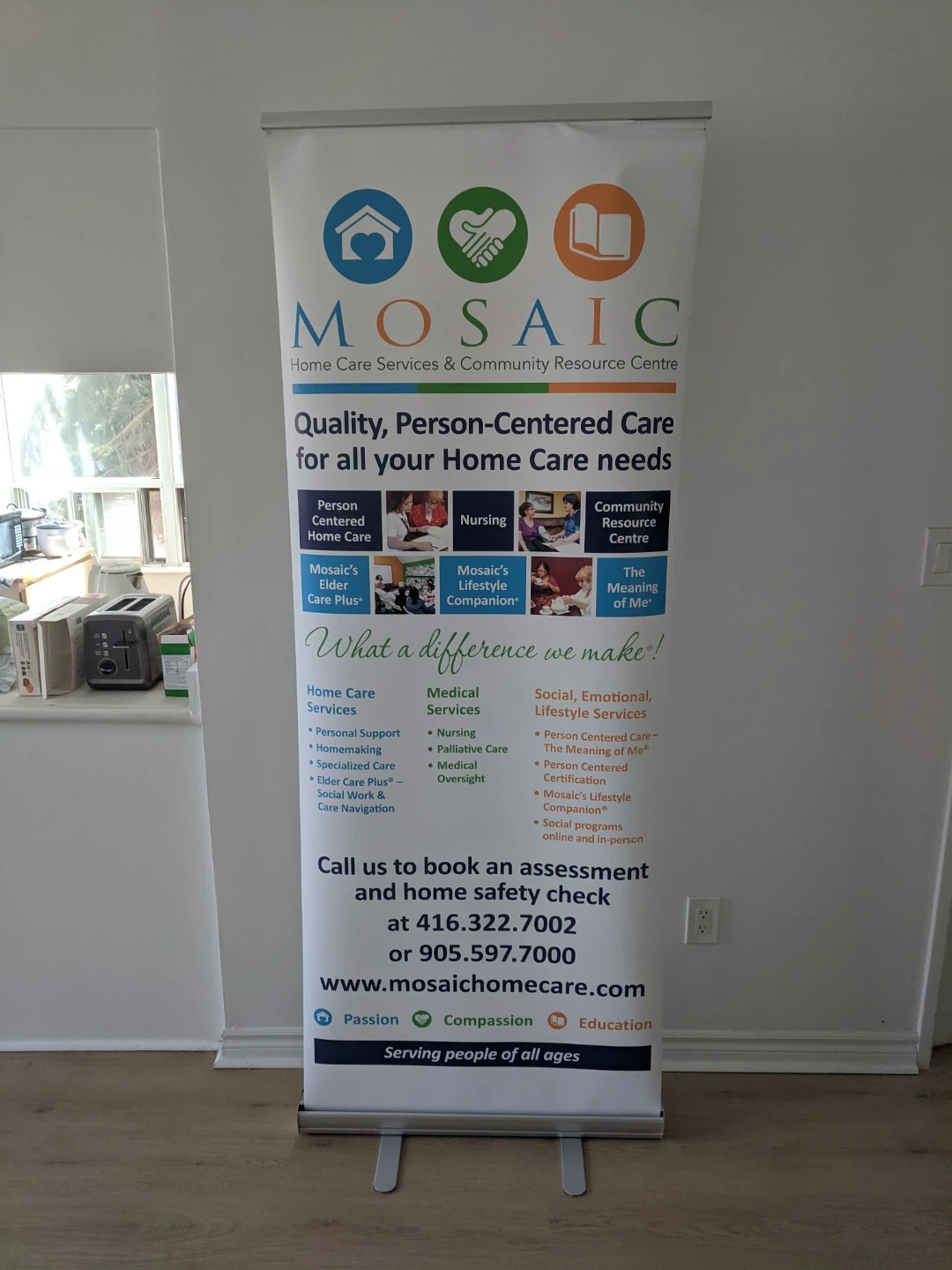 Retractable Banner Stand