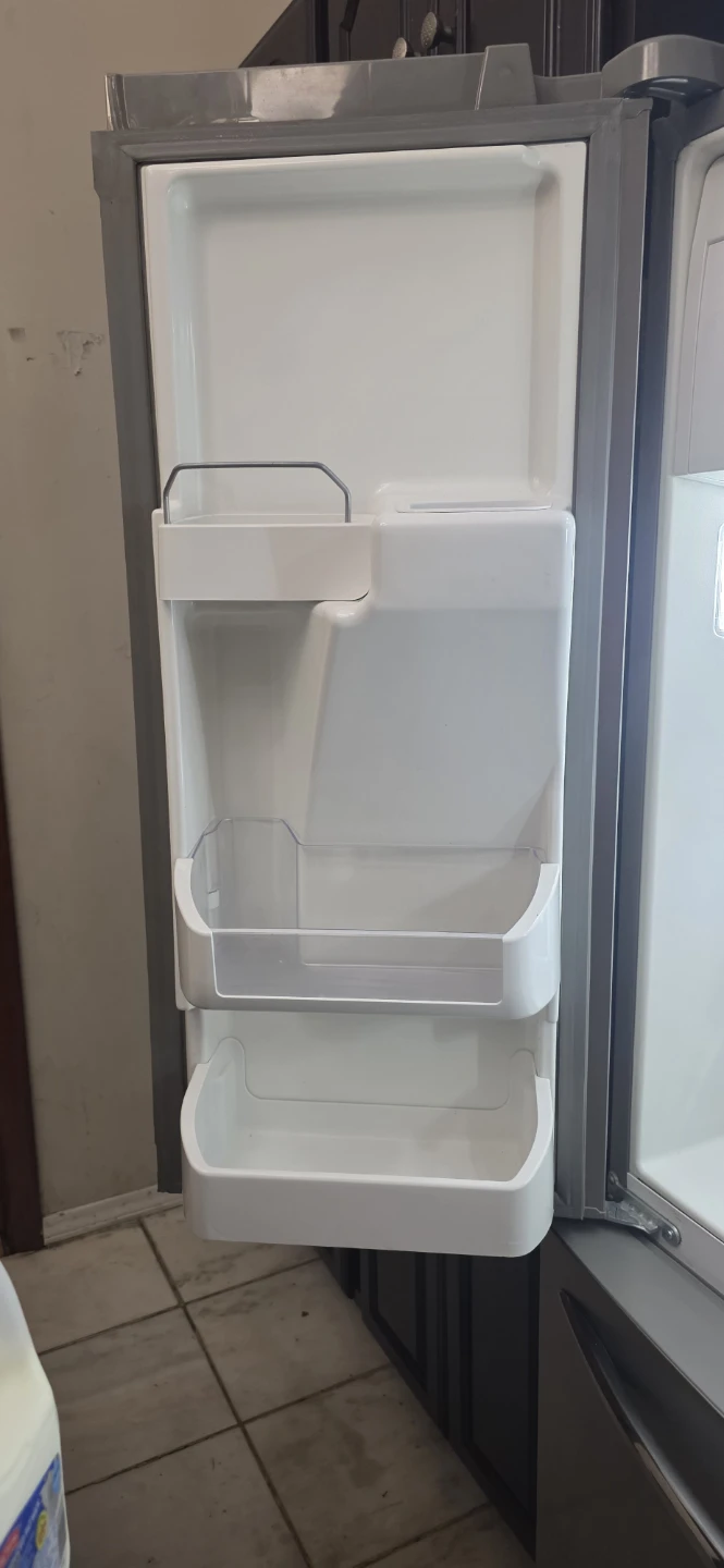 Frigidaire Gallery Stainless Steel French Door Refrigerator - photo 4