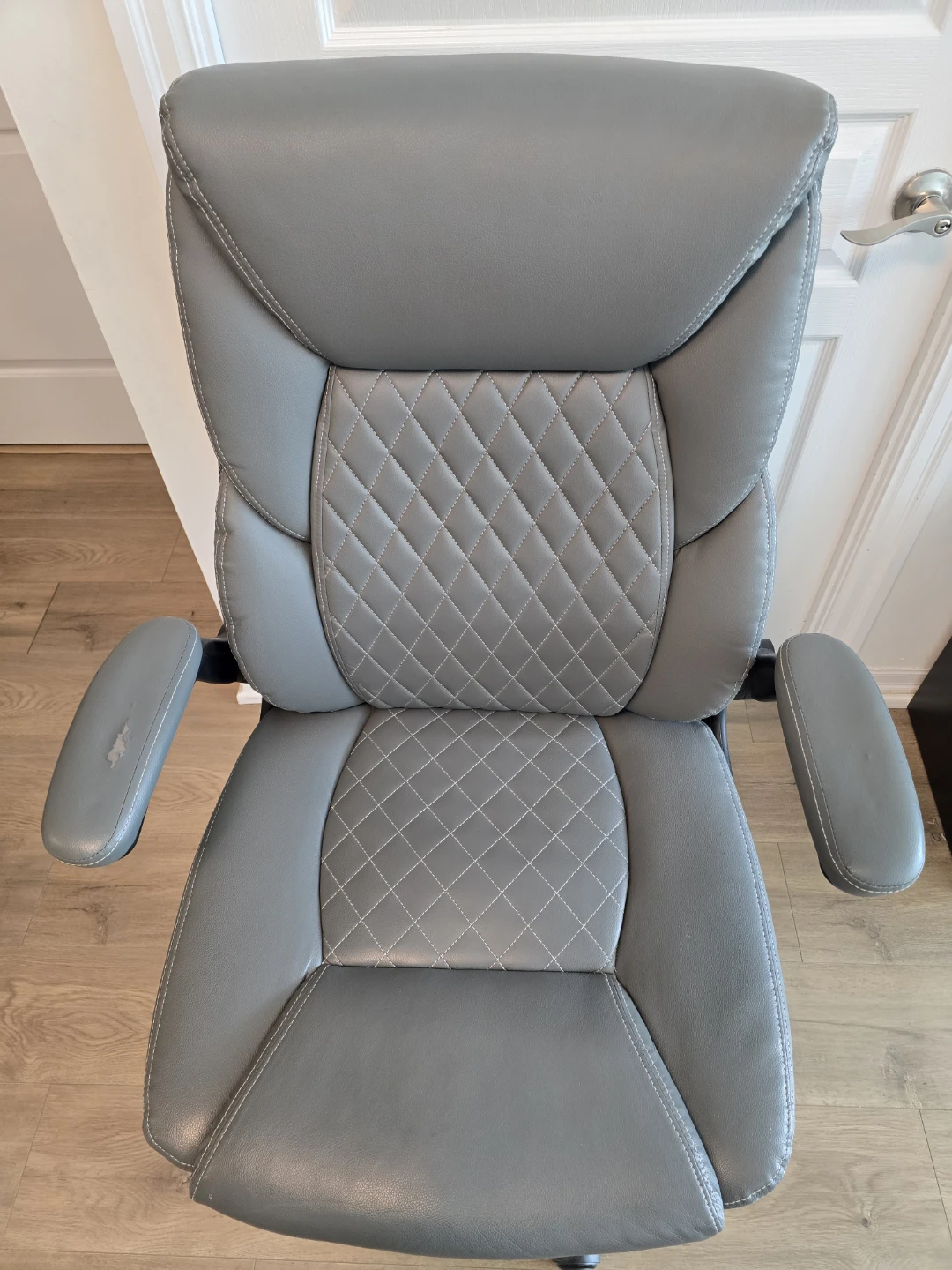 Ergonomic Office Chair with Lumbar support, Flip-up arms - photo 2