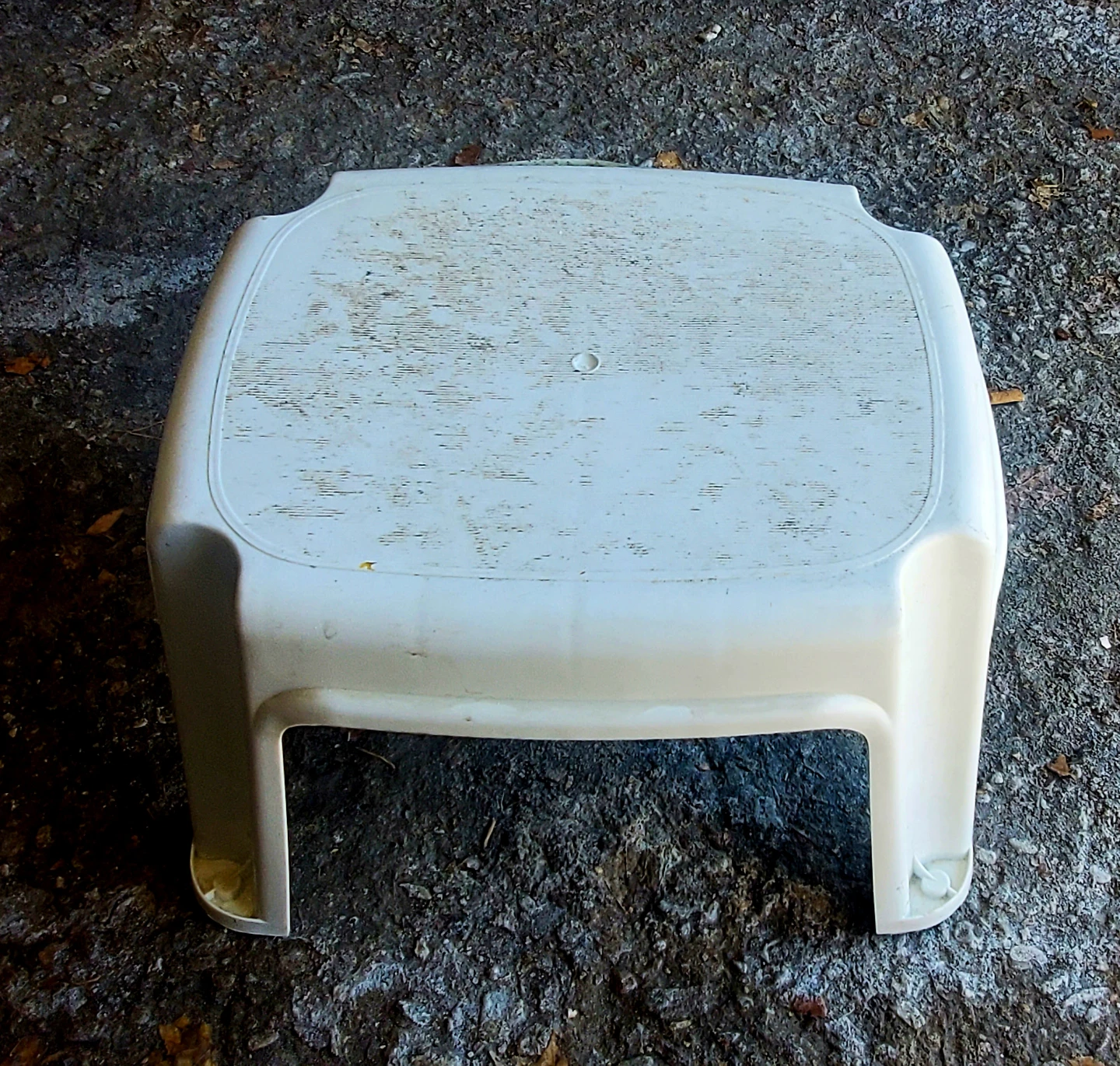 Gracious Living White Step Stool