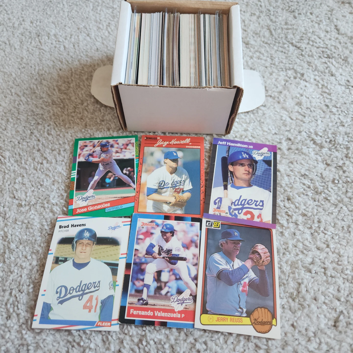 LA Dodgers, 100 Baseball Cards Team lot - photo 4