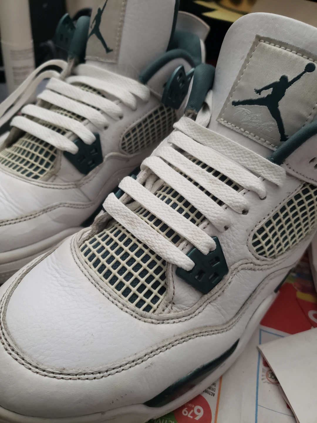 Air Jordan 4 size 6