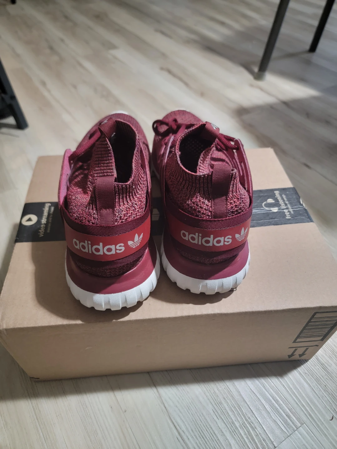 Adidas Tubular Radial Shoes - photo 2