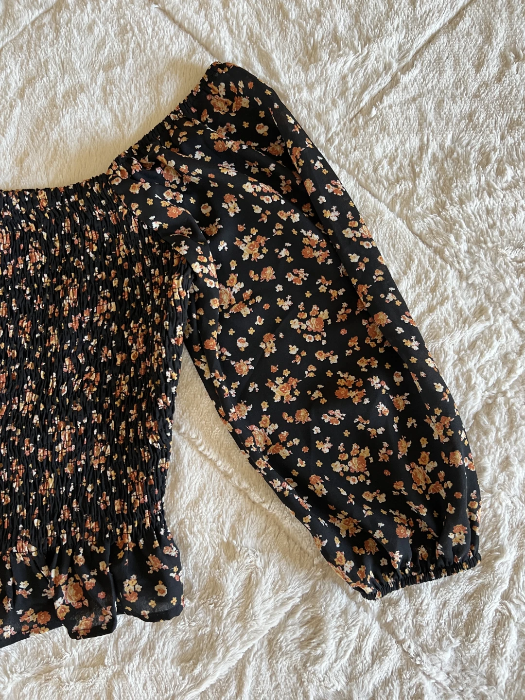 Black Floral Smocked Puff Sleeve Top - photo 2