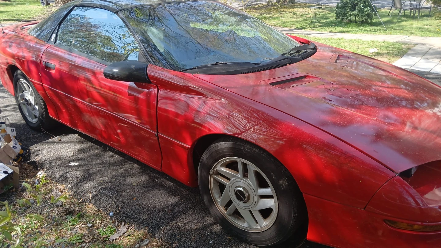 Red Chevrolet Camaro - photo 3