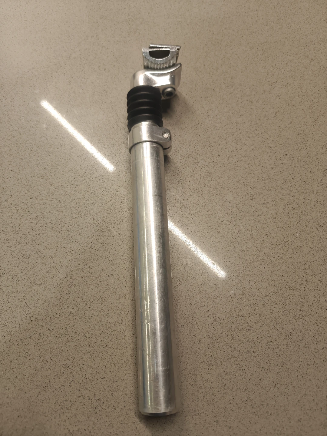 Bicycle seat hydraulic post