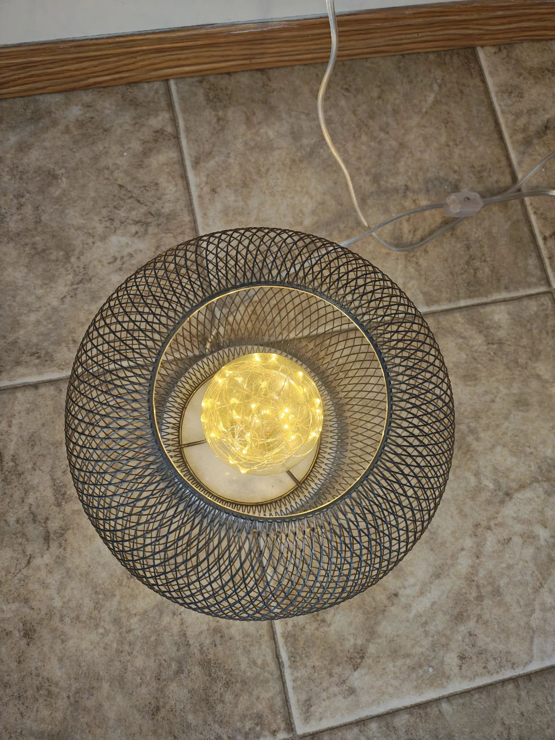 Wire Mesh Globe Table Lamp with LED Bulb - photo 3
