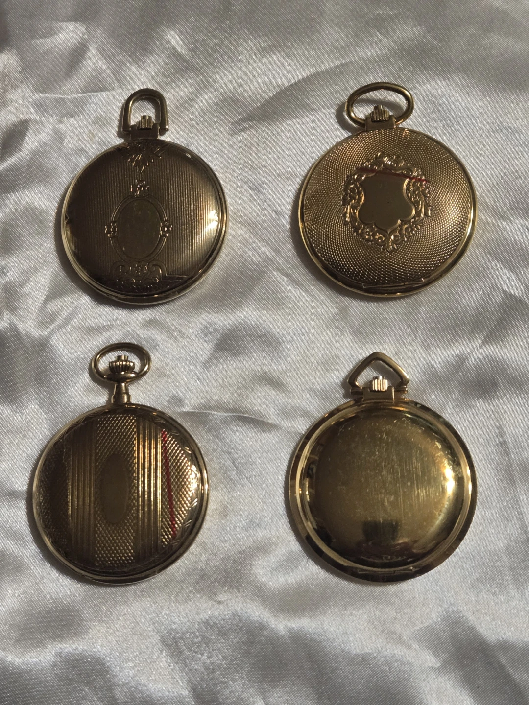Set of 4 Gold Tone Pocket Watches - photo 2