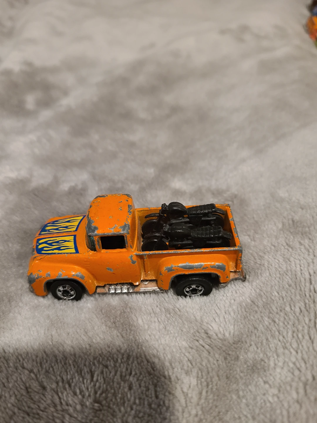 1973 Hot Wheels Orange 41 Tail Hauler - photo 3