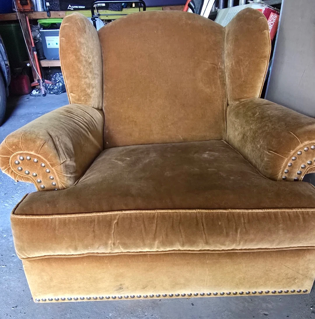 Vintage Velvet Wingback Armchair - Brown