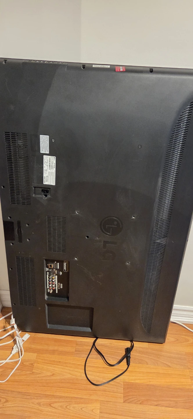 LG 47" Flat Screen TV - photo 2