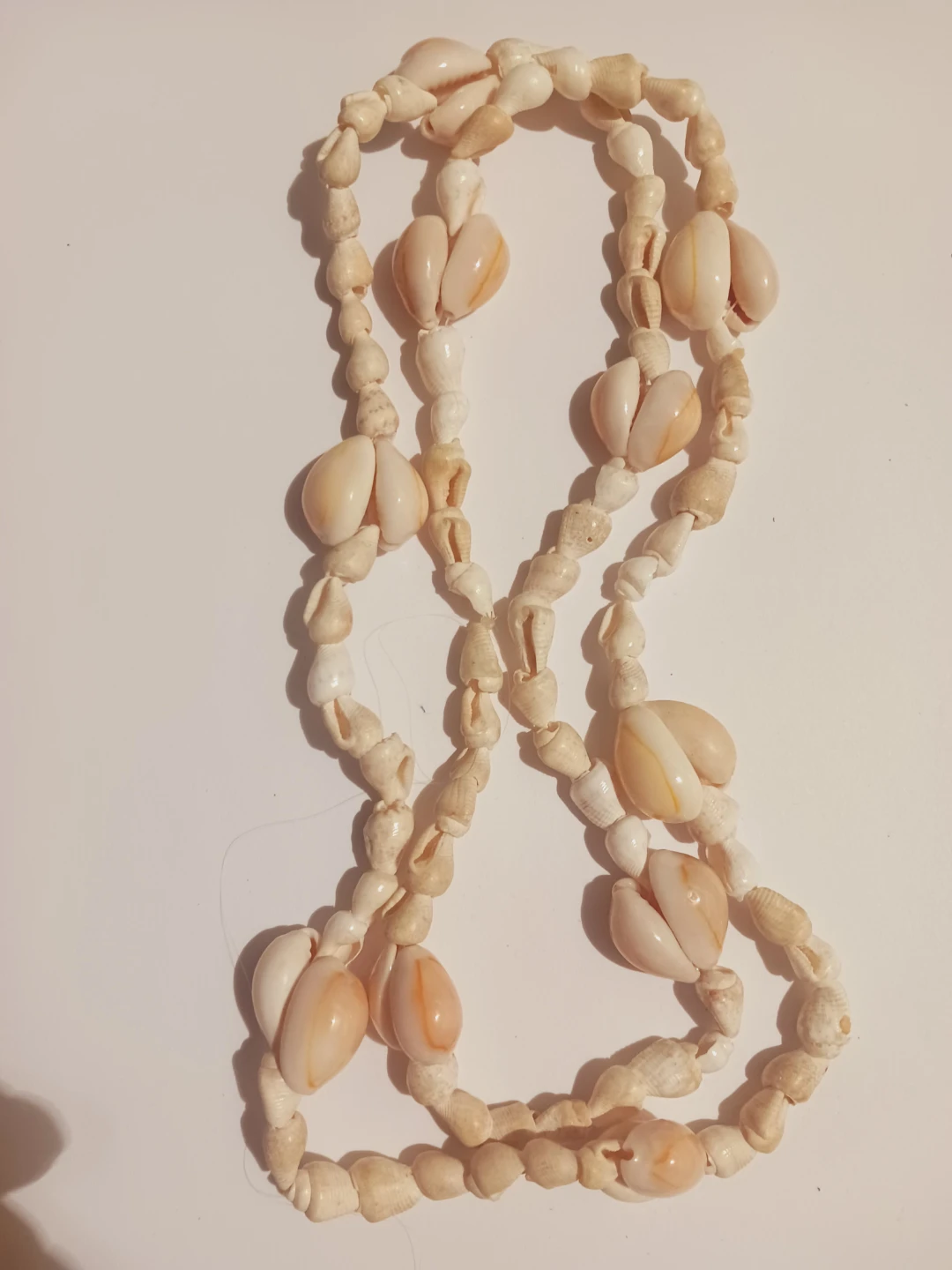 Hawaiian Cowrie Shell Long Beaded Necklace - photo 3
