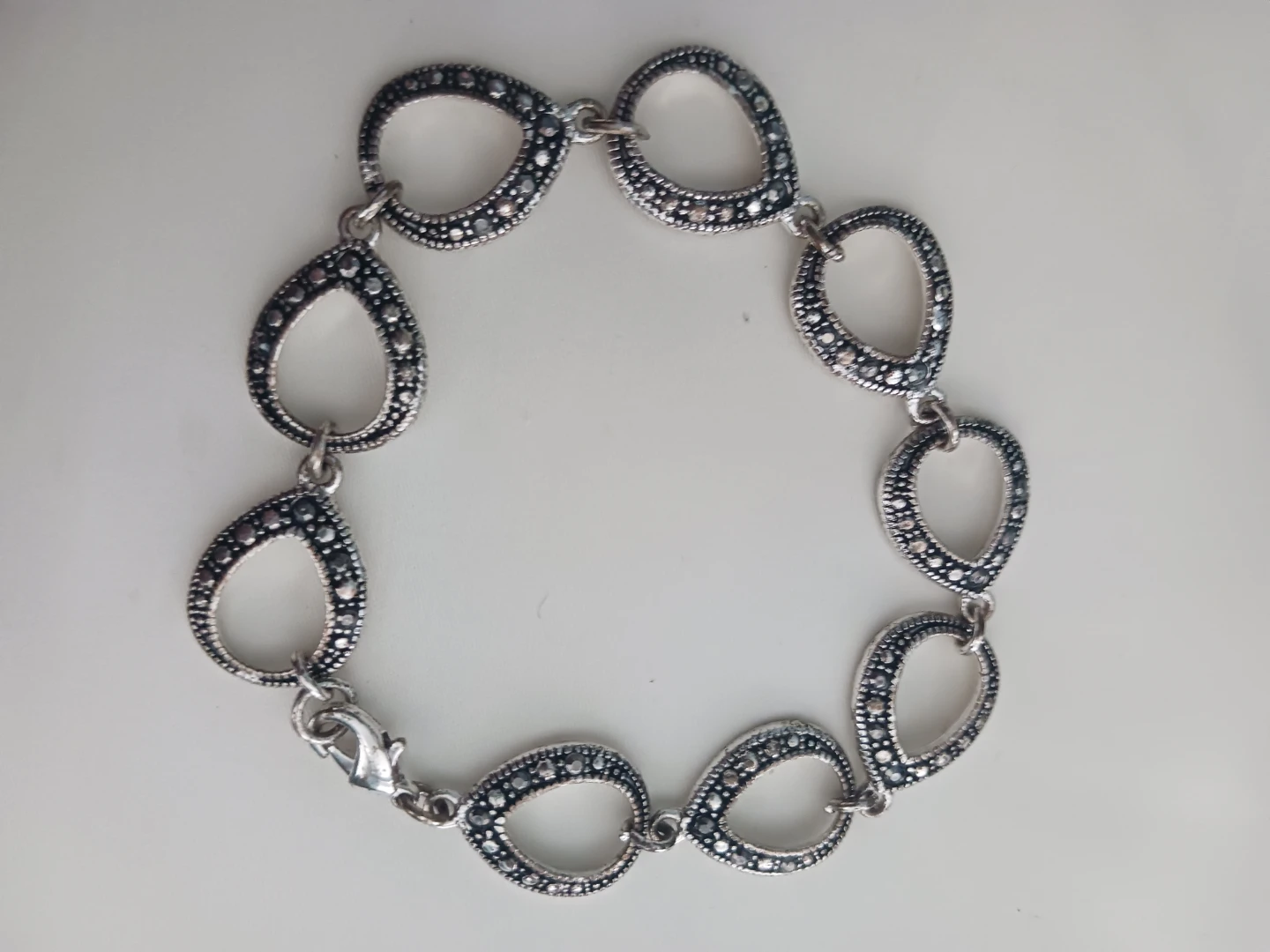 Silver Tone Teardrop Link Bracelet with Sparkly Stones - photo 2