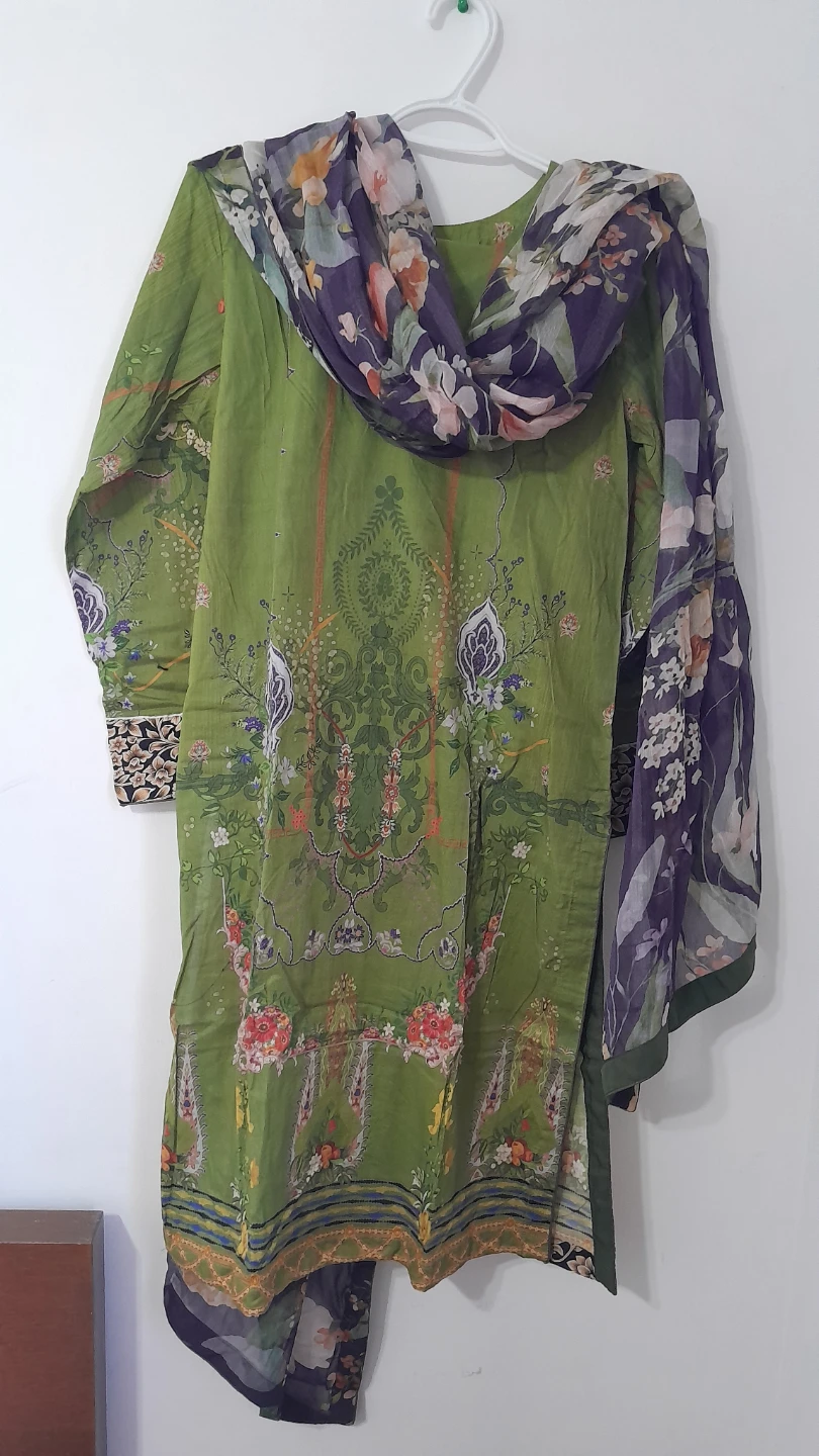 Sana safinas 3 pc Suit custom stitched last suit $50 - photo 2