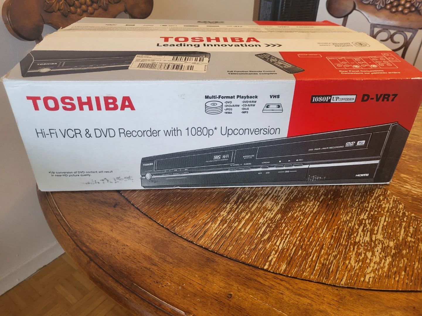 Toshiba D-VR7 Hi-Fi VCR & DVD Recorder with 1080p Upconversion - photo 2