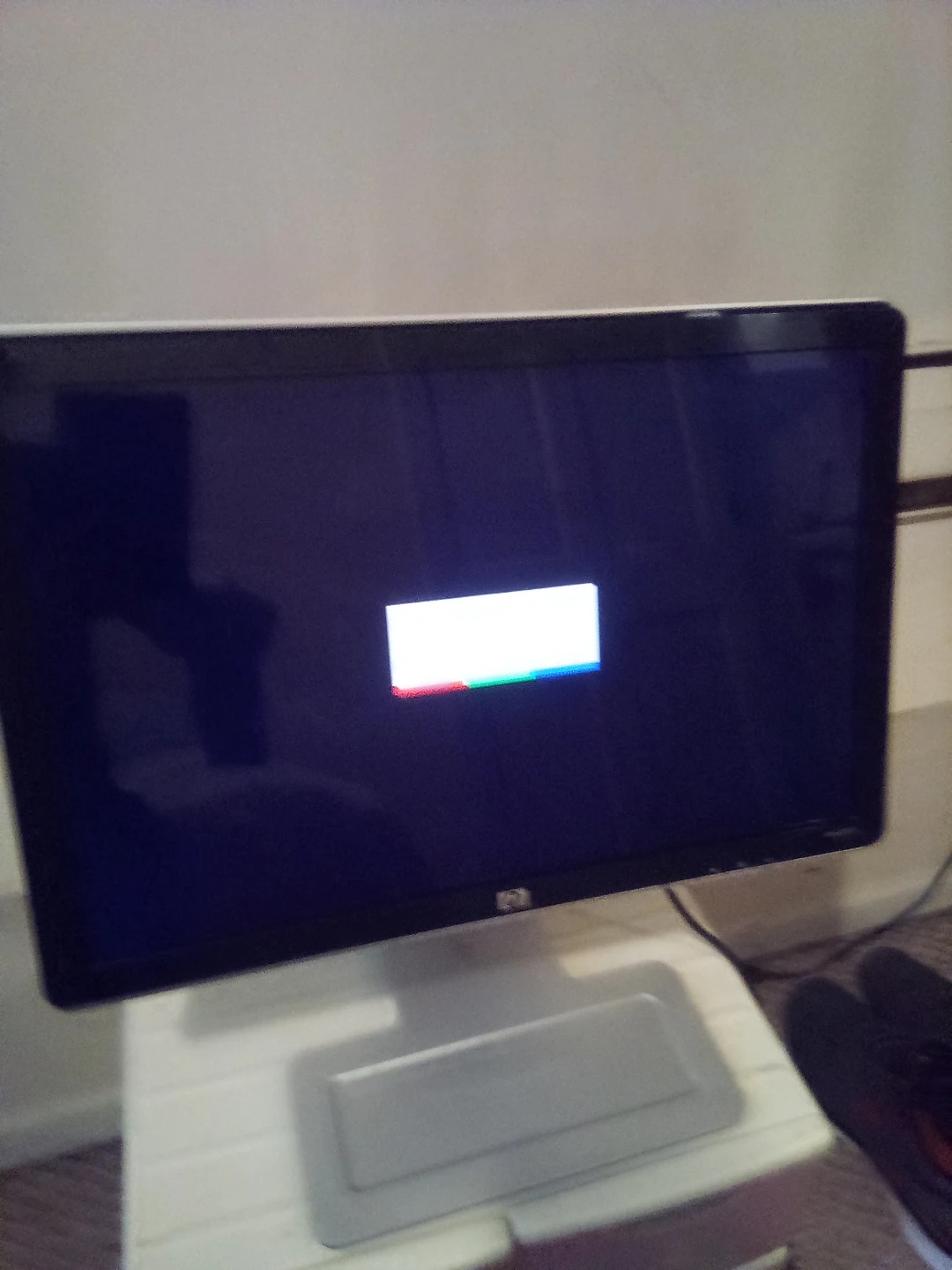 Computer monitor with HDMI Cable