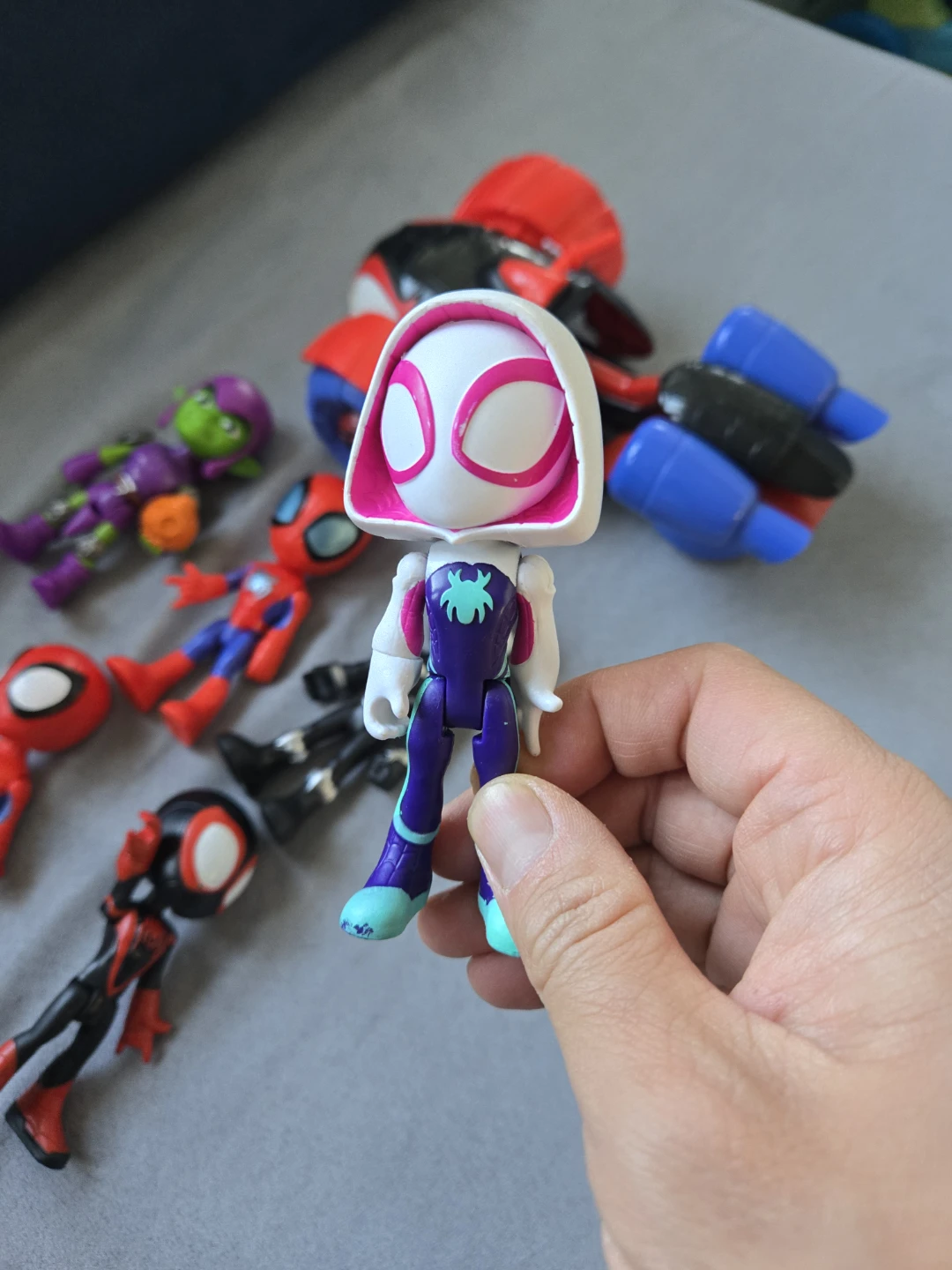 Spidy and friends toy lot - photo 3