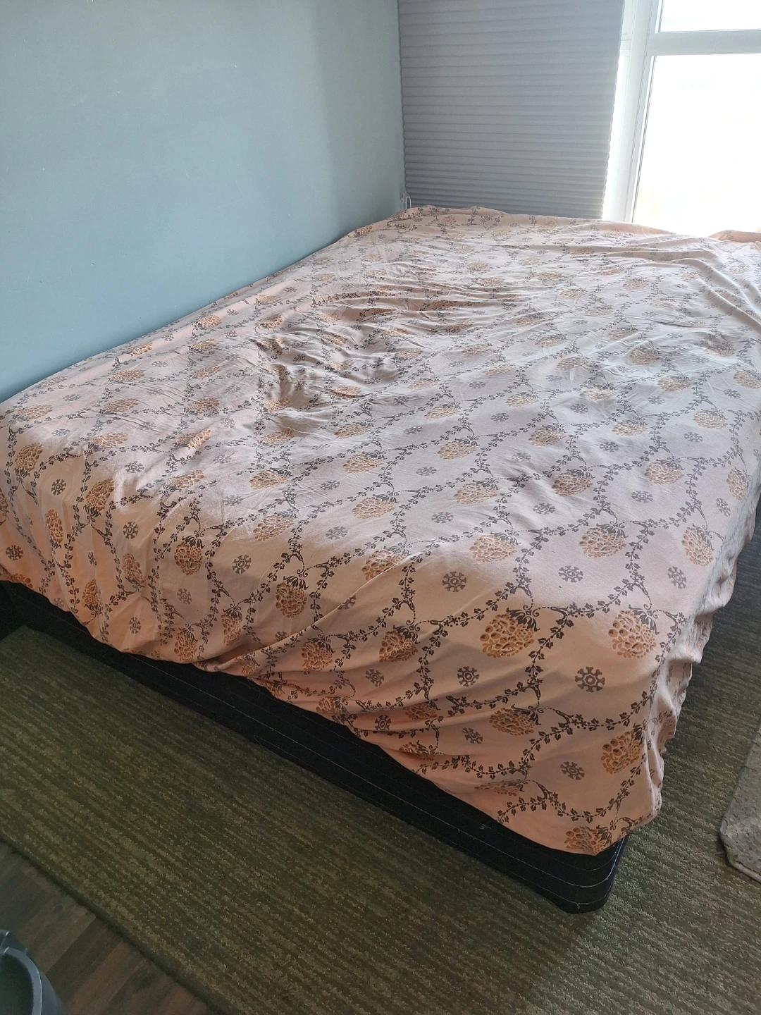 Queen Size Bed Frame with Box Spring - photo 5