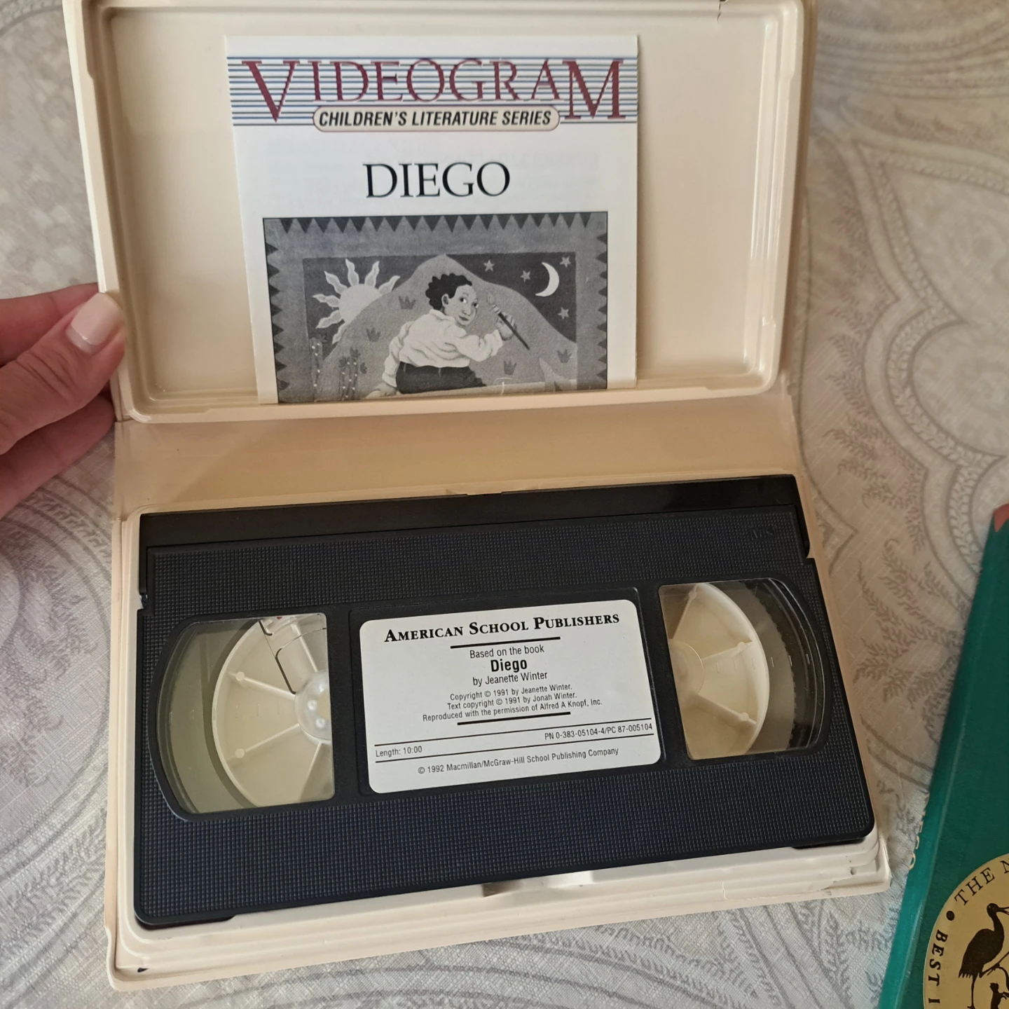 Diego Children's Literature Series Videogram VHS - photo 2