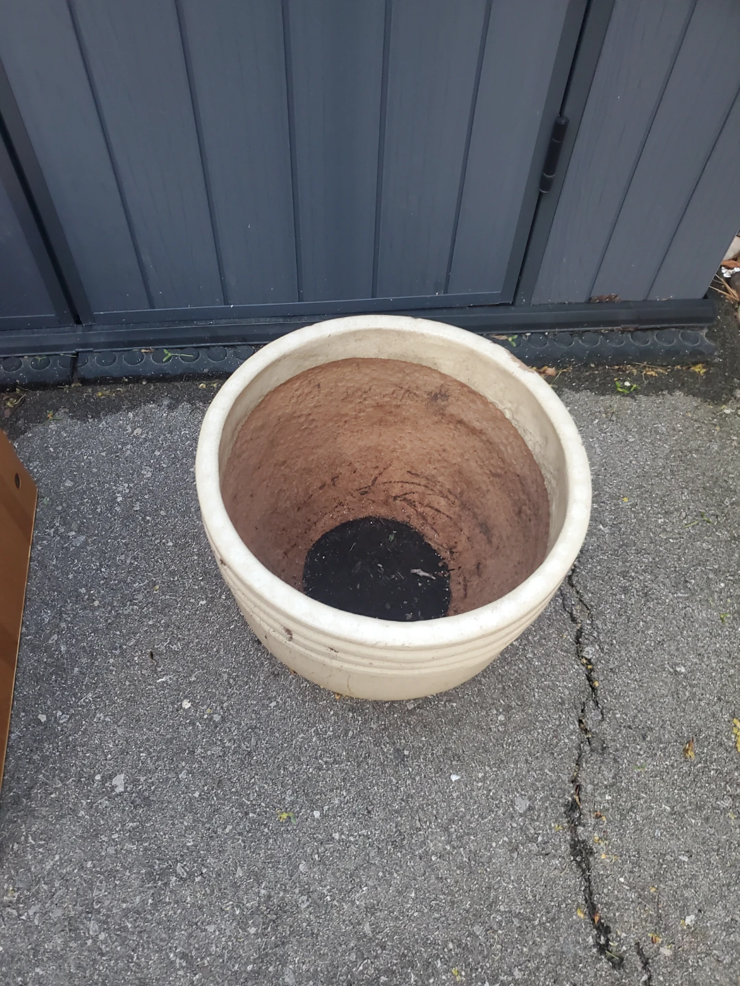 CERAMIC PLANTER - photo 2