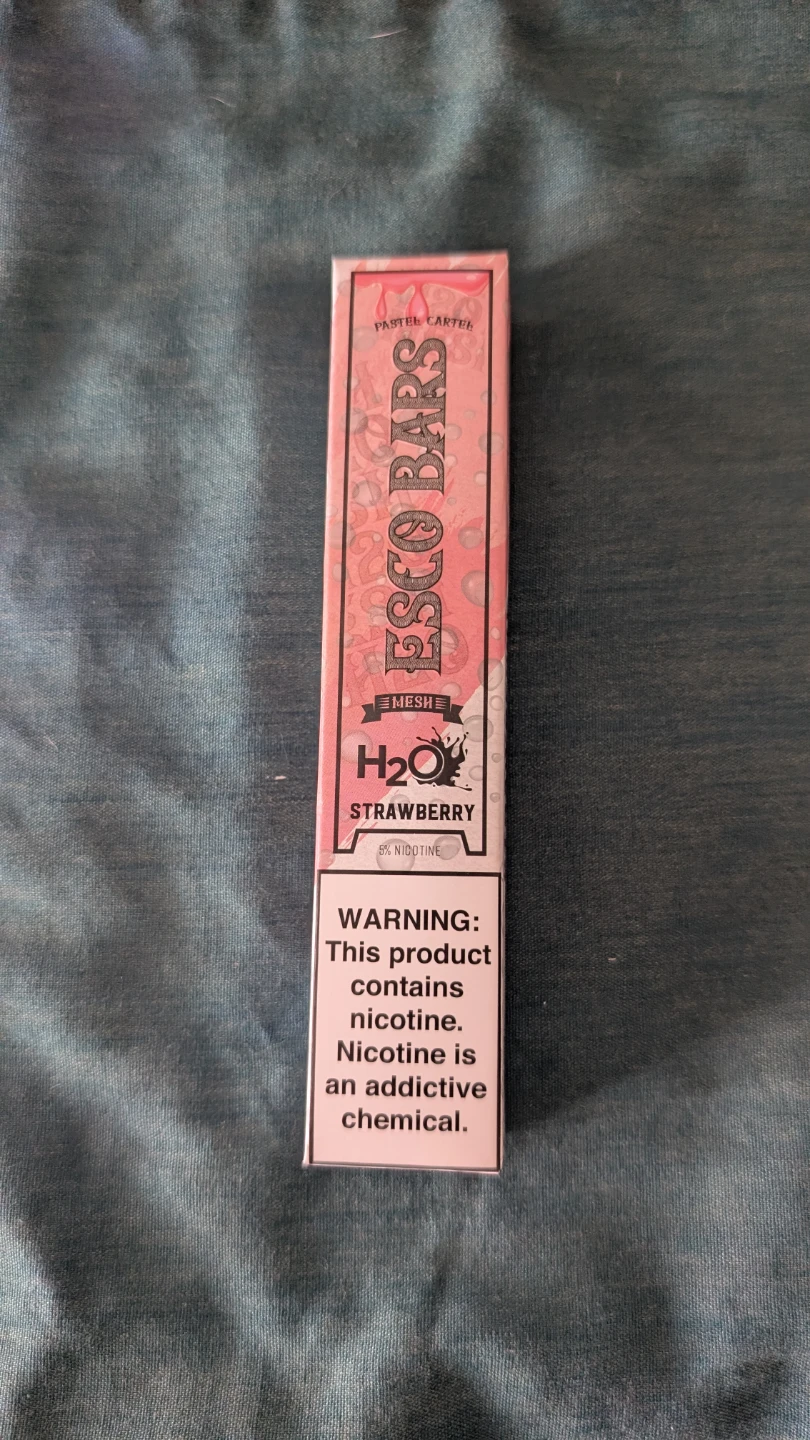 Esco Bars H2O (Aquios) Strawberry Disposable Vape - photo 2