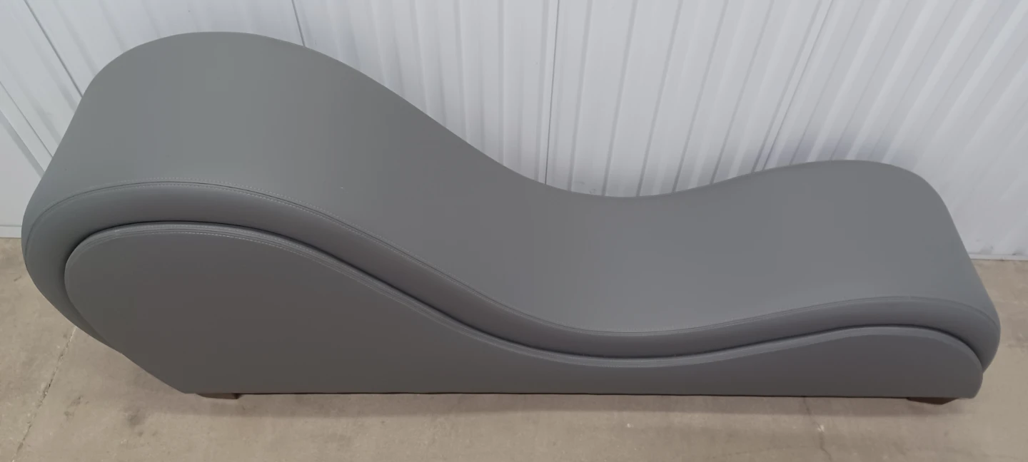 EXOTIC CHAISE/YOGA CHAIR excellent Condition - photo 4