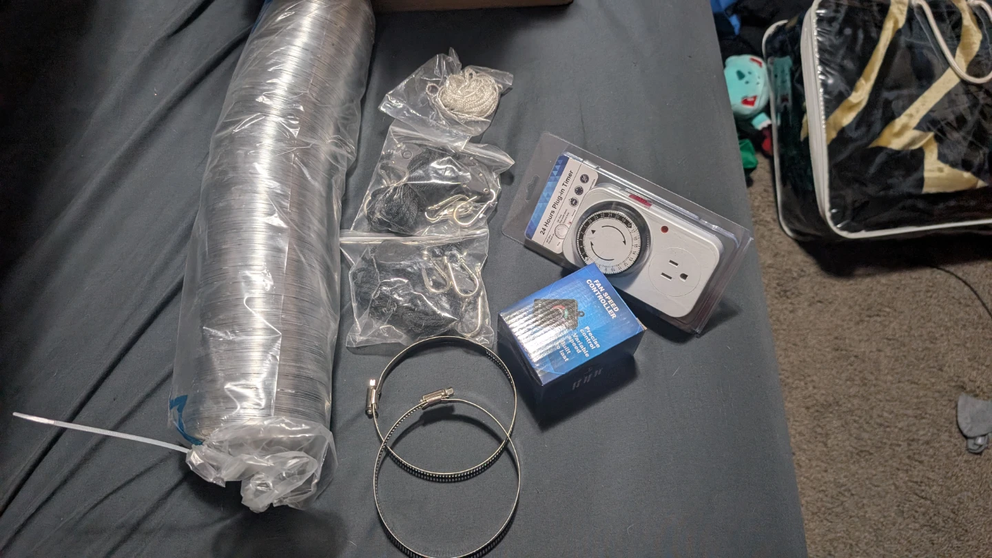 Mars Hydro Grow Tent Kit with Fan and Filter - photo 4