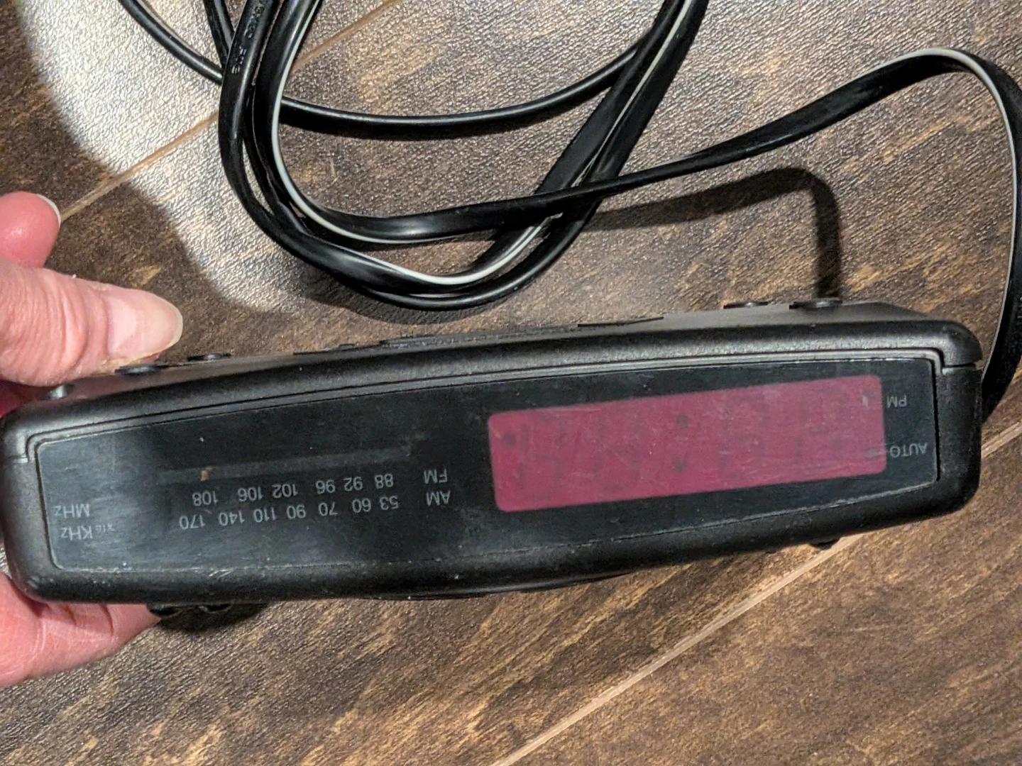 Memorex AM/FM Clock Radio Alarm