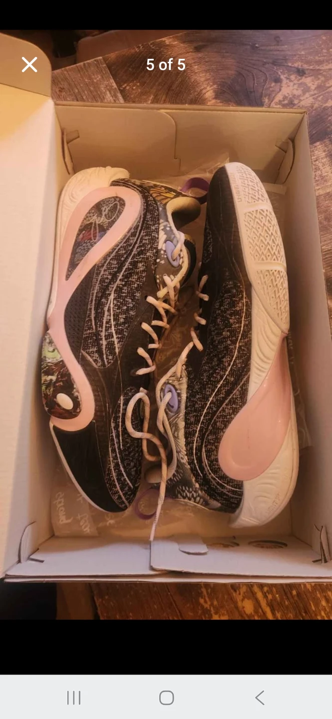 Wade Basketball Shoes dlo 1 butterfly